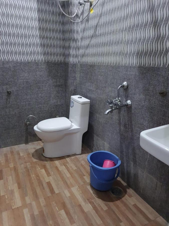 Oyo 83936 Chaudhary Guest House Bulandshahr Екстериор снимка